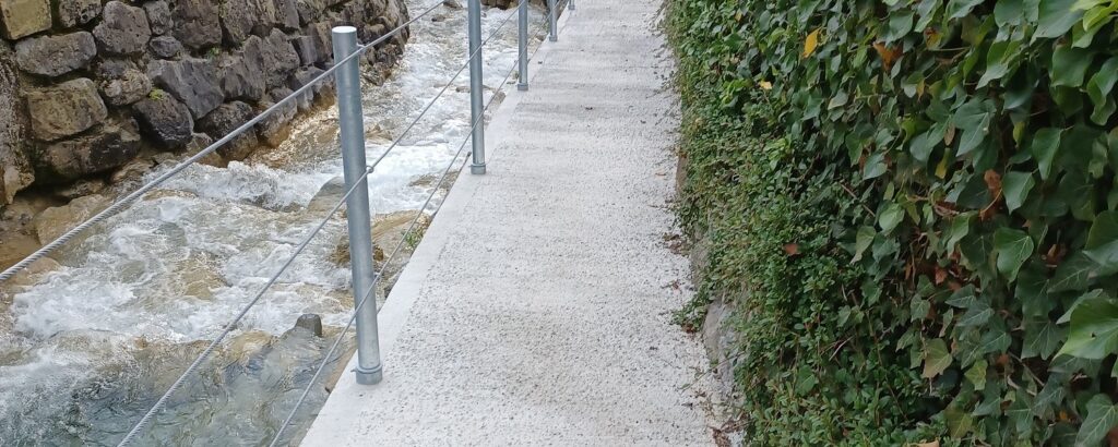 Wiedereröffnung Fussweg Gangbach